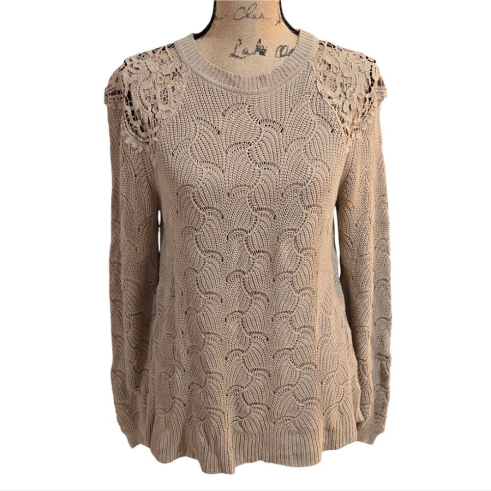 Andre by Unit Tan Scalloped Pointelle Knit Sweater with Lace Shoulder Accents M